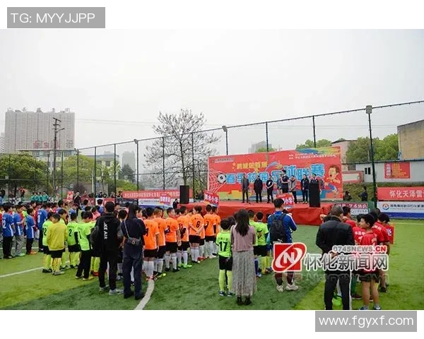 致足球明星的寄语与祝福希望你们在绿茵场上继续闪耀光芒