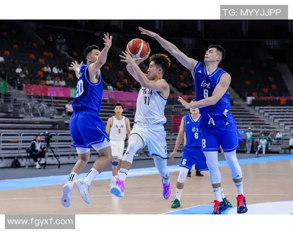 赛后分析：北京篮球队与杭州篮球队的战术配合与表现评估